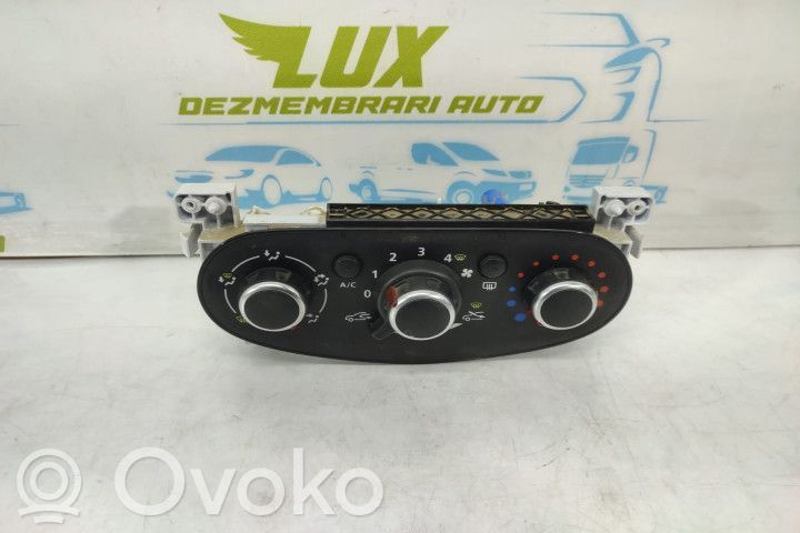 Dacia Duster Air conditioning (A/C) switch 