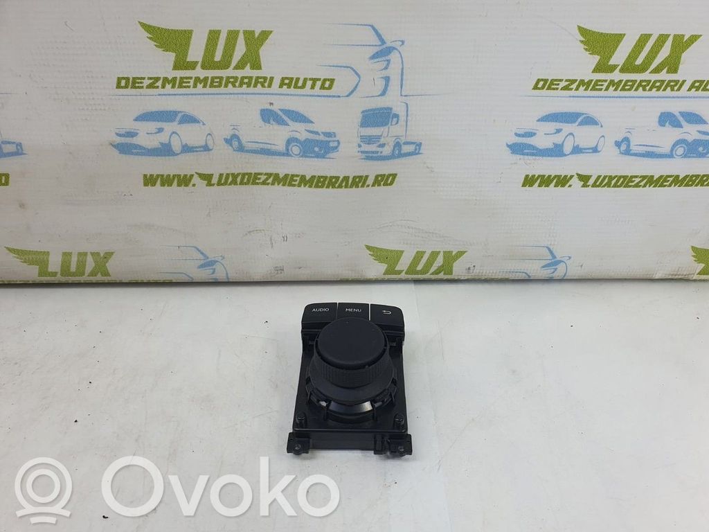 Lexus IS IV XE40 Unidad delantera de radio/CD/DVD/GPS 