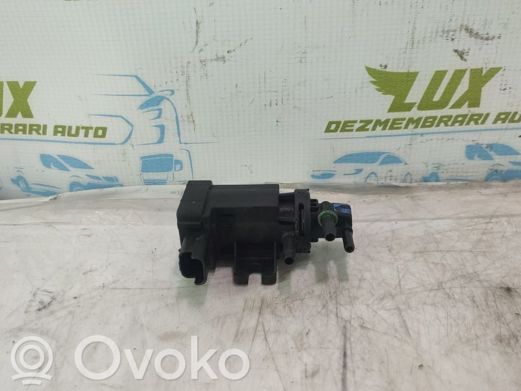 Válvula de vacío (Usadas)   9801887680