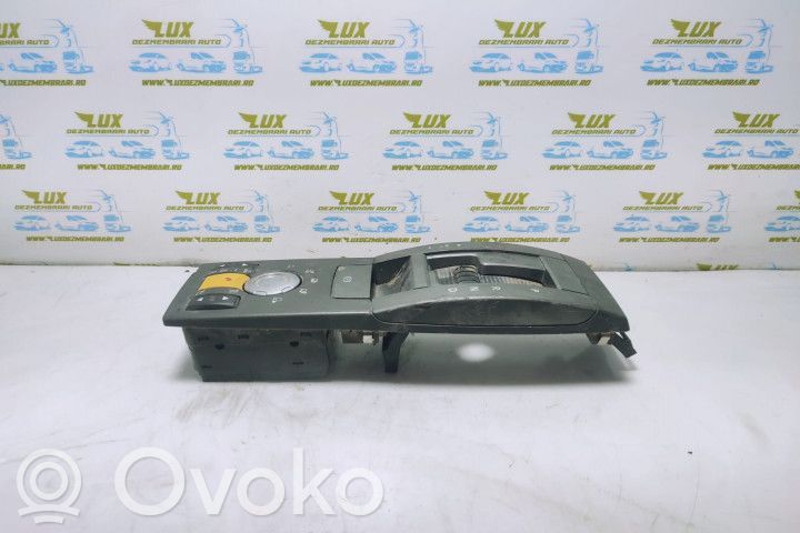 Mittelkonsole   L320RHDGR,L320RHDGR