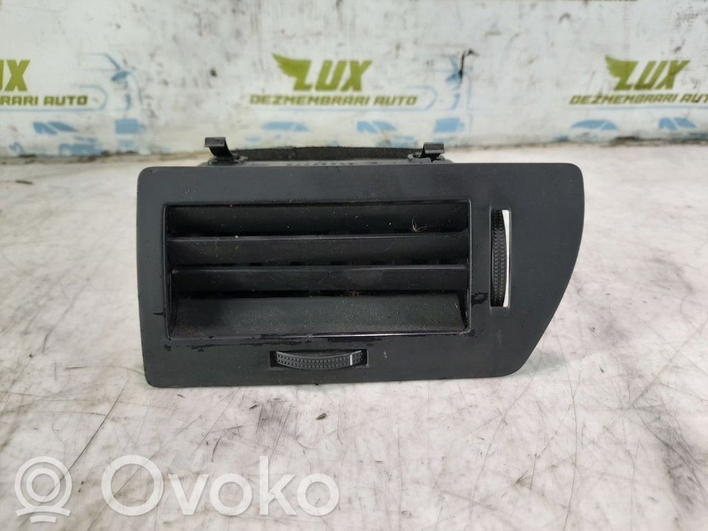 Opel Astra H Grilă ventilație centrală 