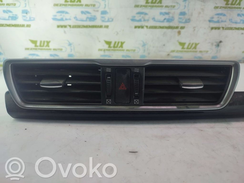 Mazda 3 II Dash center air vent grill 