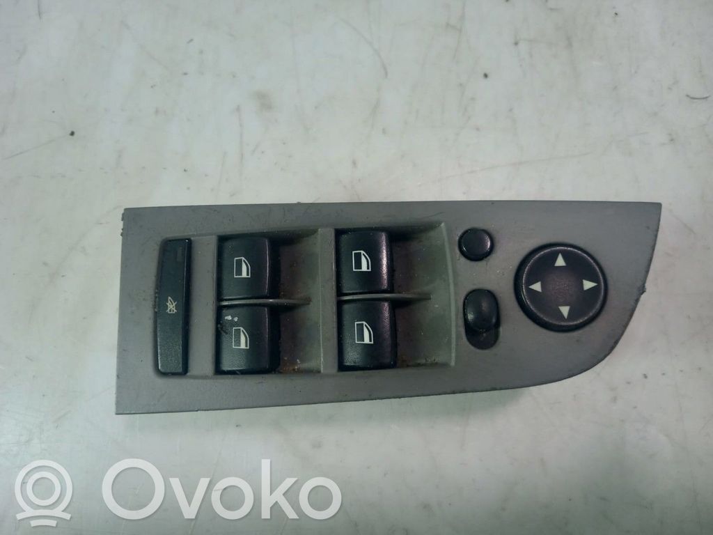 Un conjunto de interruptores   HW04SW06,HW04SW06