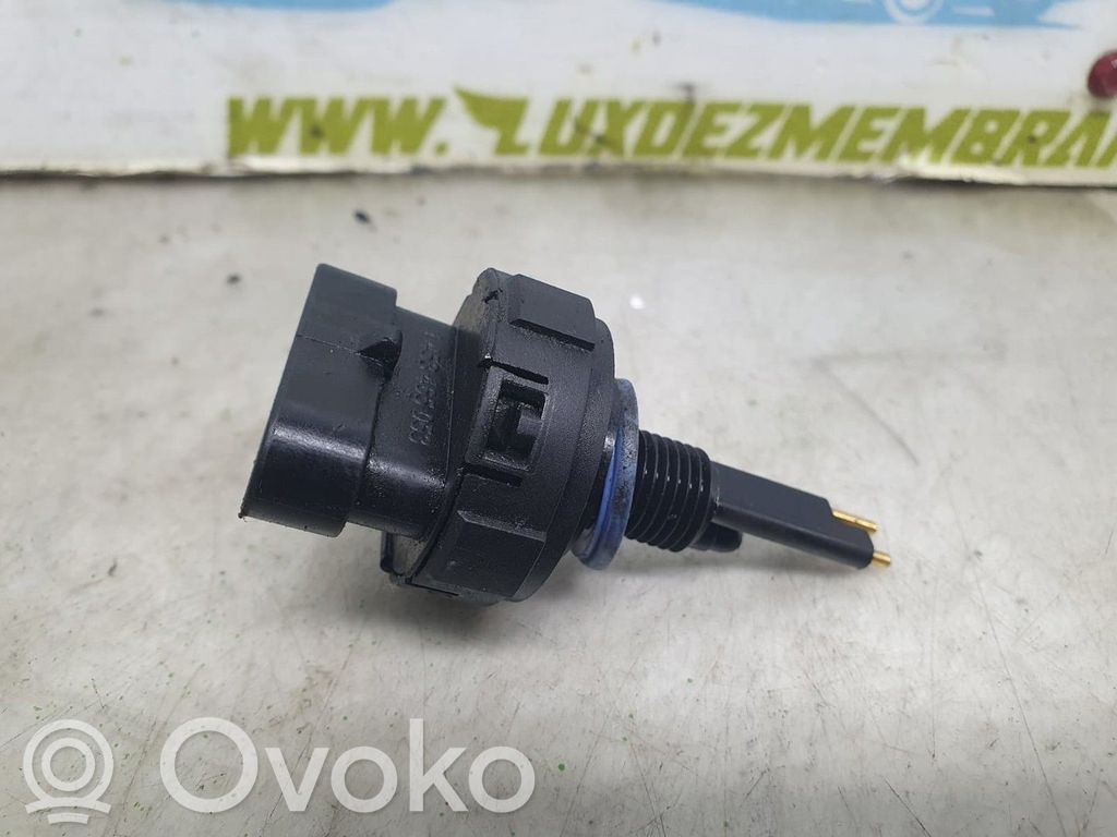 Opel Corsa D Sensor de temperatura del combustible 
