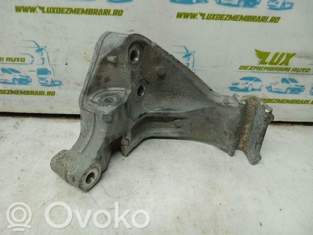 Tool box   S55018371