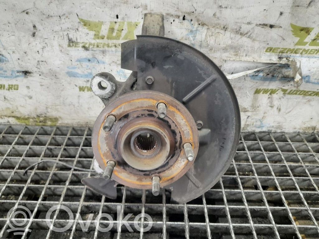 Achsschenkel vorne