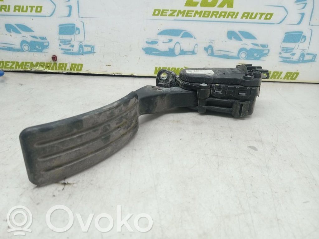 Gaspedal   8200386506D