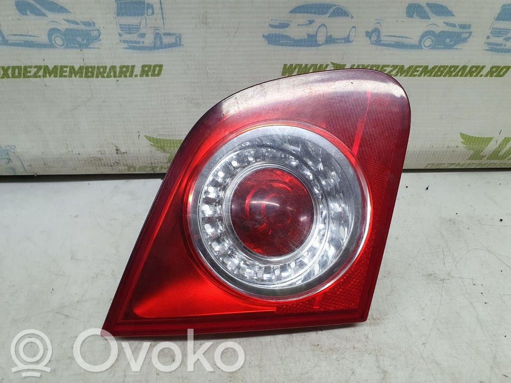 Volkswagen PASSAT B6 Luci posteriori del portellone del bagagliaio