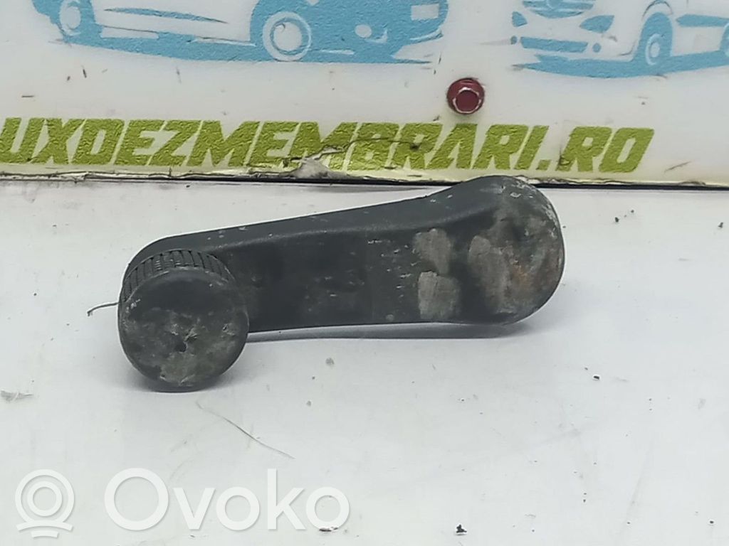 Volkswagen Transporter - Caravelle T5 Maniglia interna per portiera anteriore