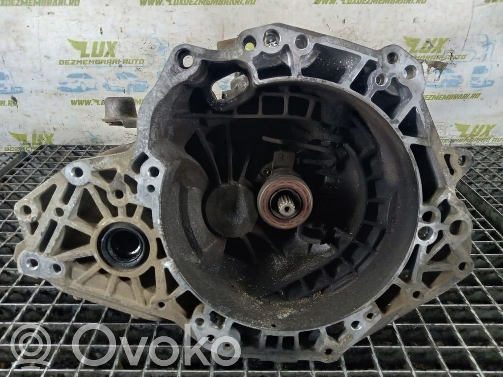 Opel Corsa D Cutie viteze manuală cu 5 trepte 