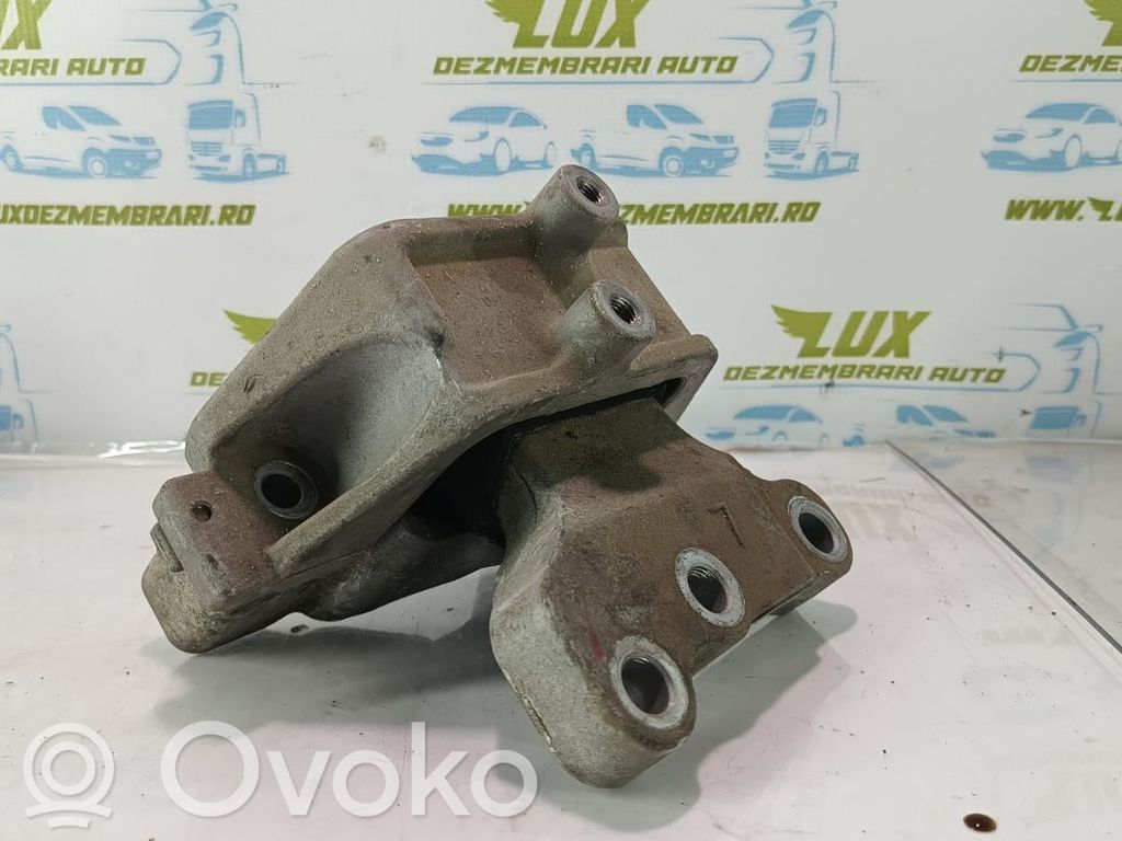 Mitsubishi Outlander Soporte de montaje del motor (Usadas) 