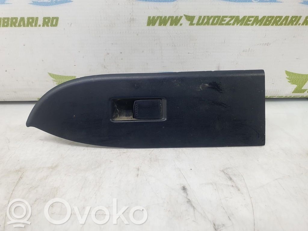 Suzuki Grand Vitara II Przyciski szyb 