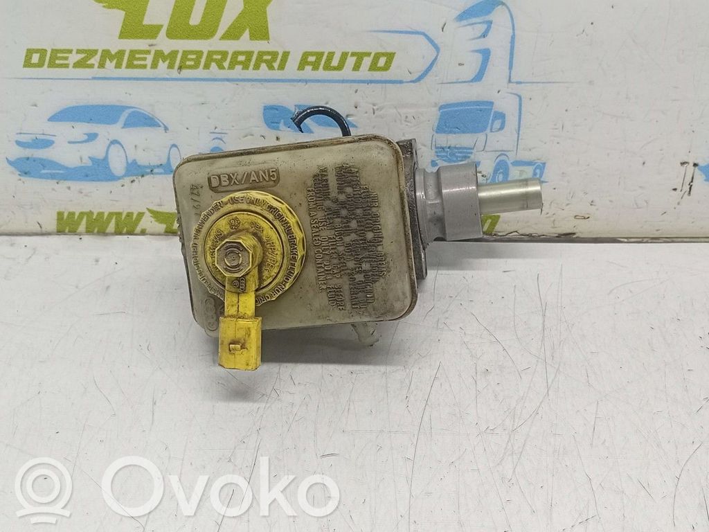 Volkswagen Golf IV Pompă centrală de frână 