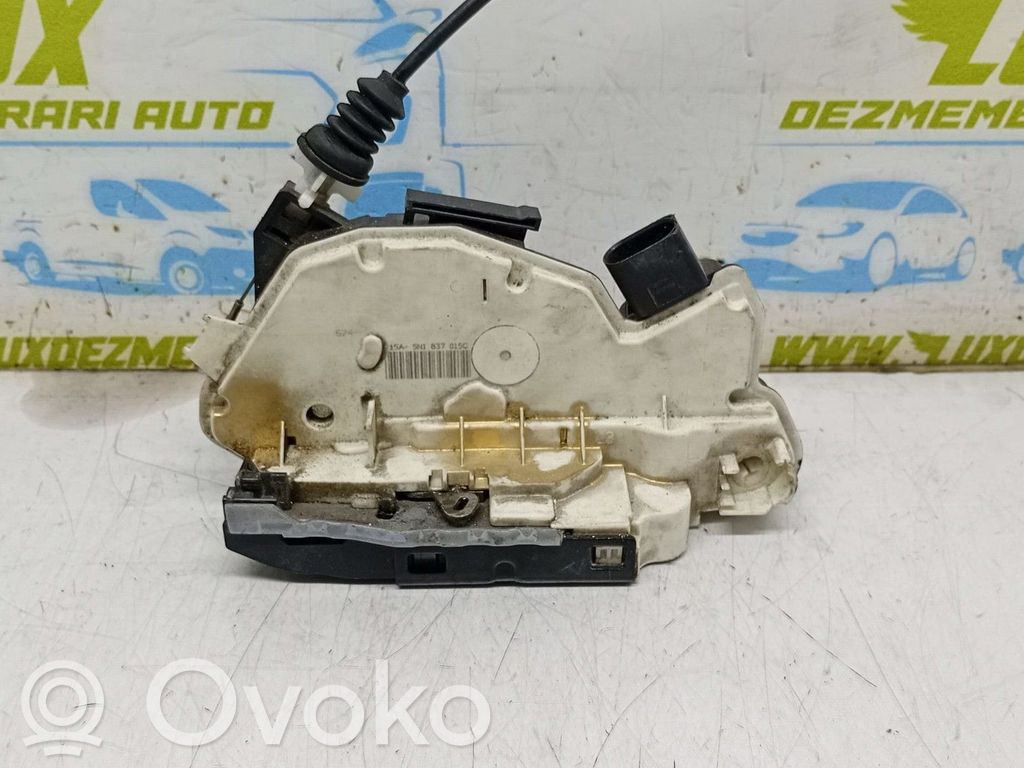 Volkswagen Tiguan Zamek drzwi przednich 
