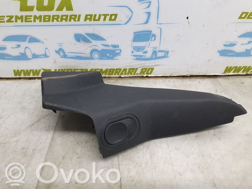 Opel Meriva A Listwa drzwi przednich 
