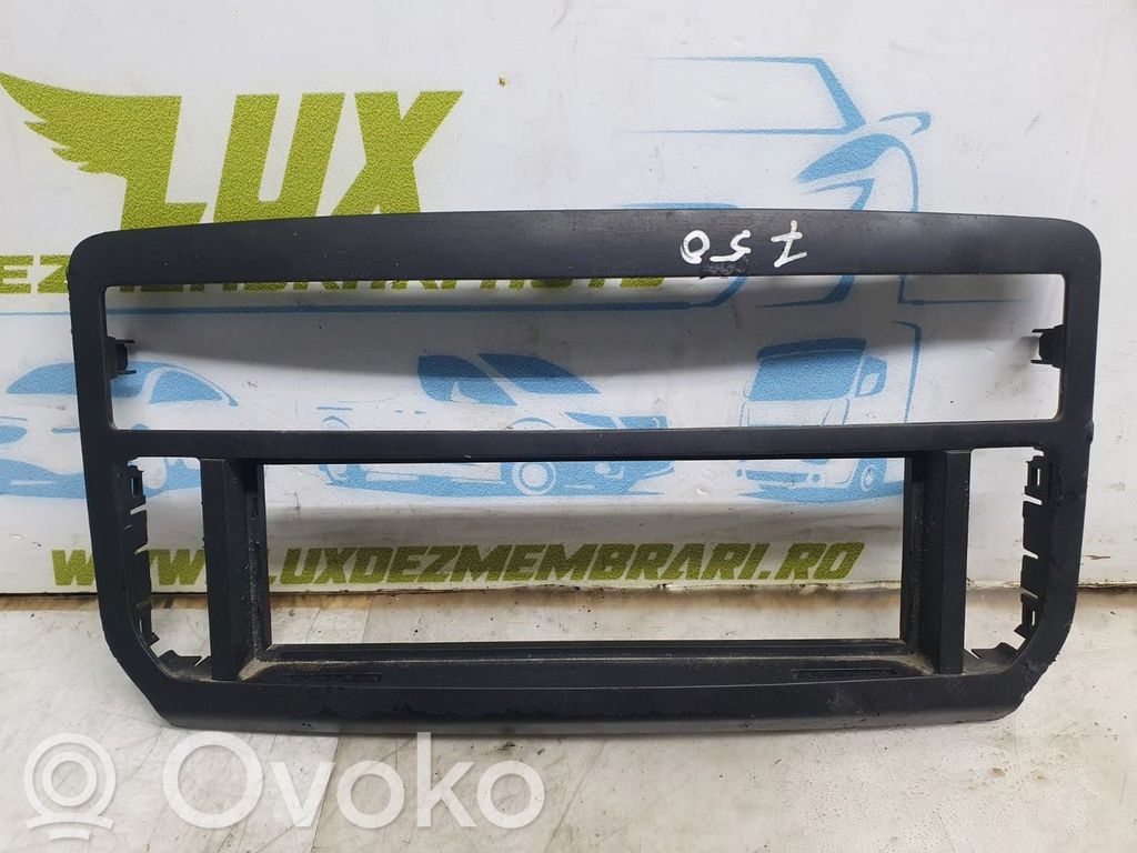 Citroen C5 Rivestimento della portiera anteriore (modanatura)