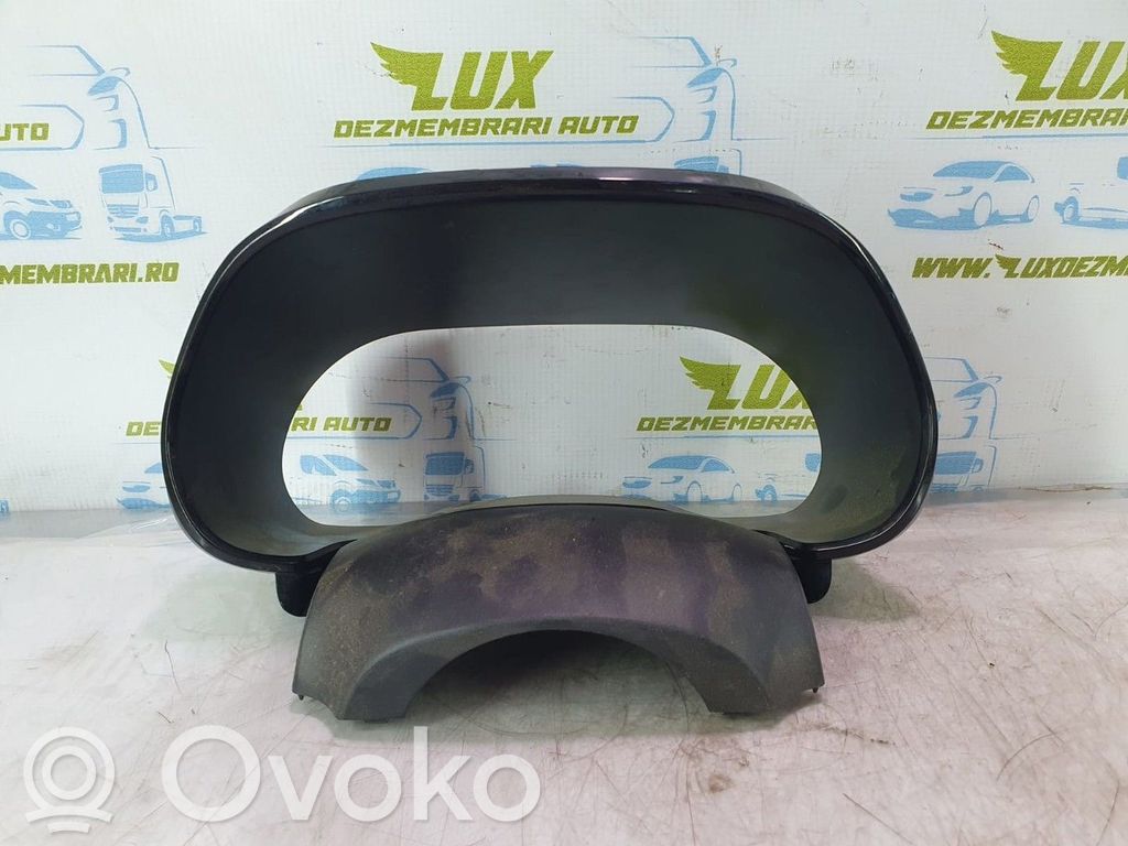 Dacia Spring Rivestimento della portiera anteriore (modanatura) 