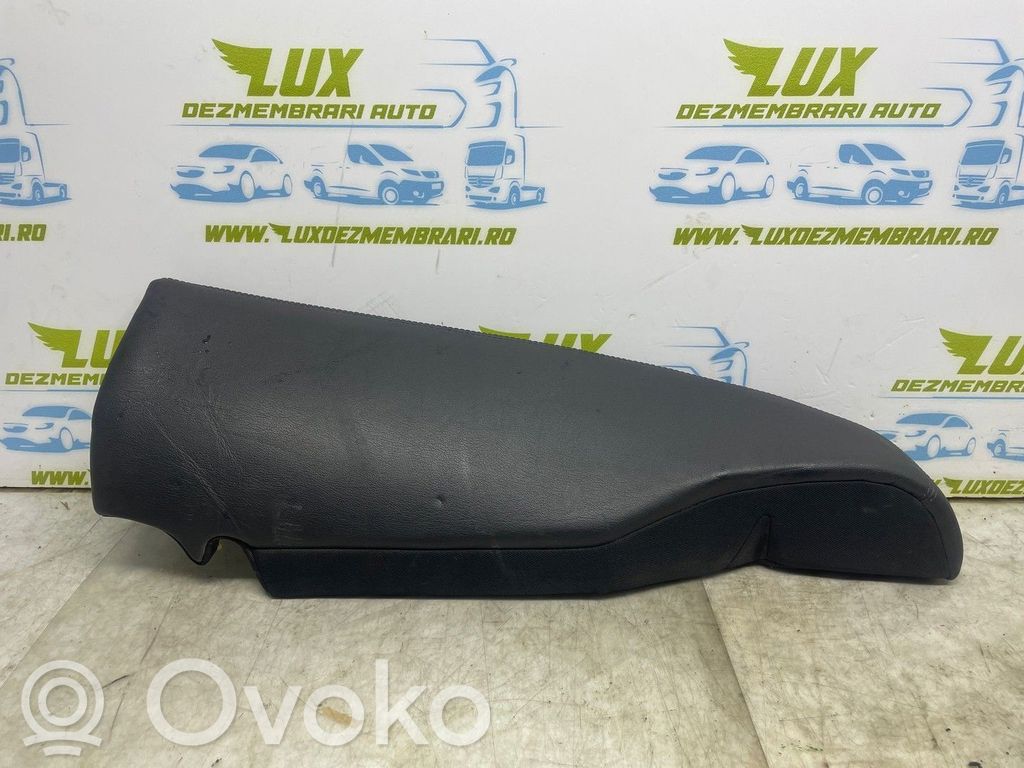 Skoda Octavia Mk2 (1Z) Rivestimento della portiera anteriore (modanatura)