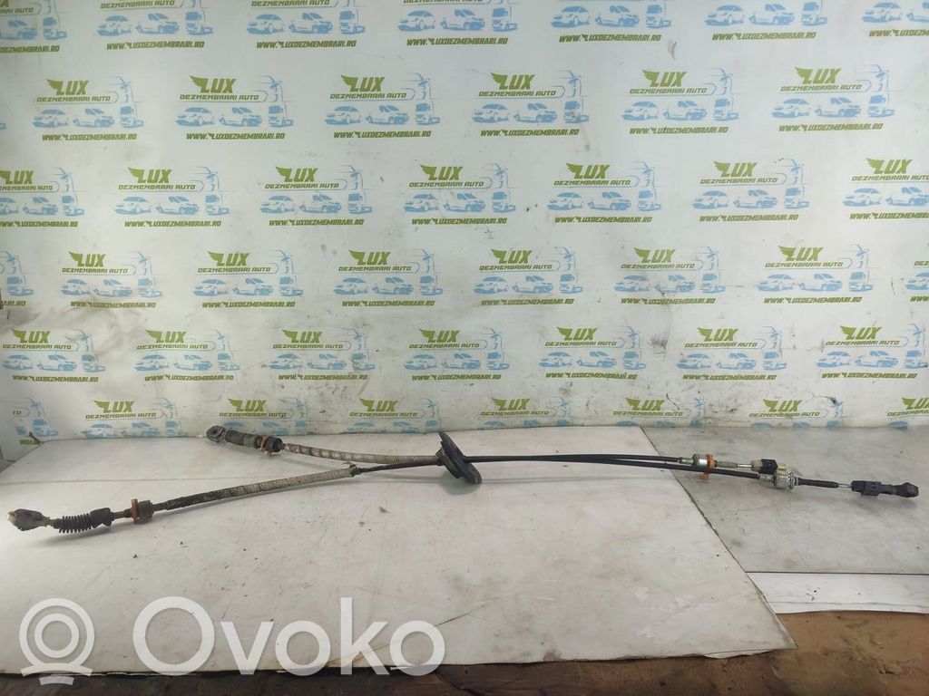 Gear shift cable linkage