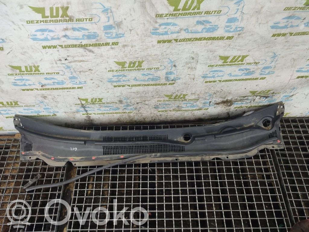 SsangYong Korando Etuoven lista (muoto) 