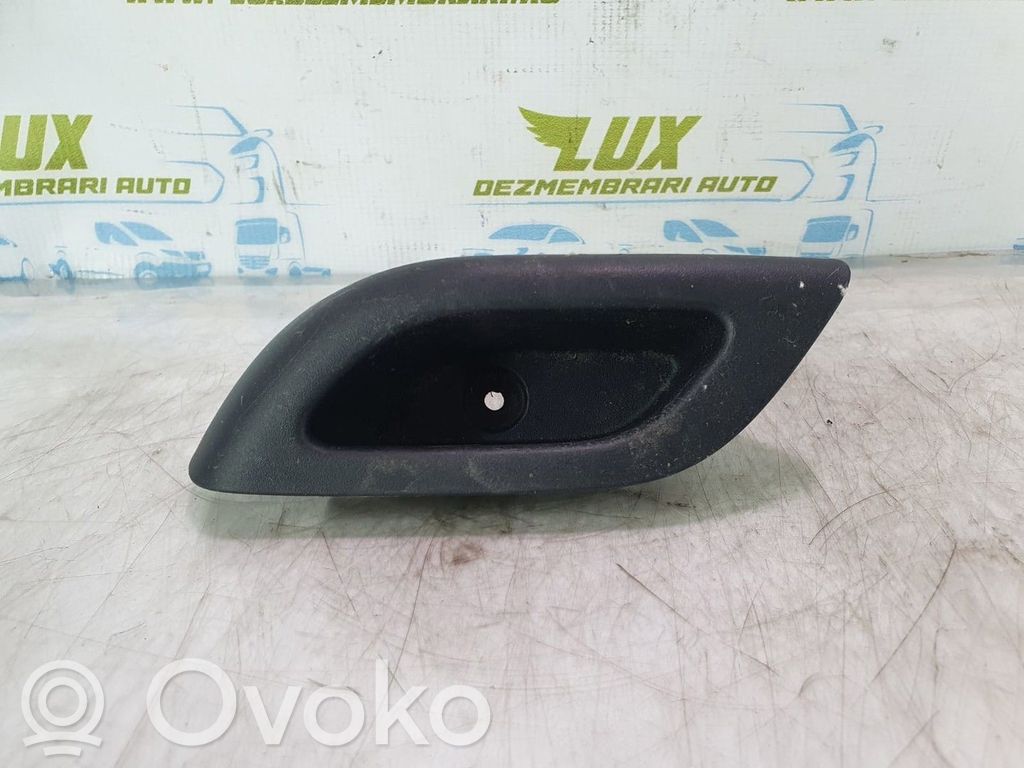 Dacia Spring Listón embellecedor de la puerta delantera (moldura) 