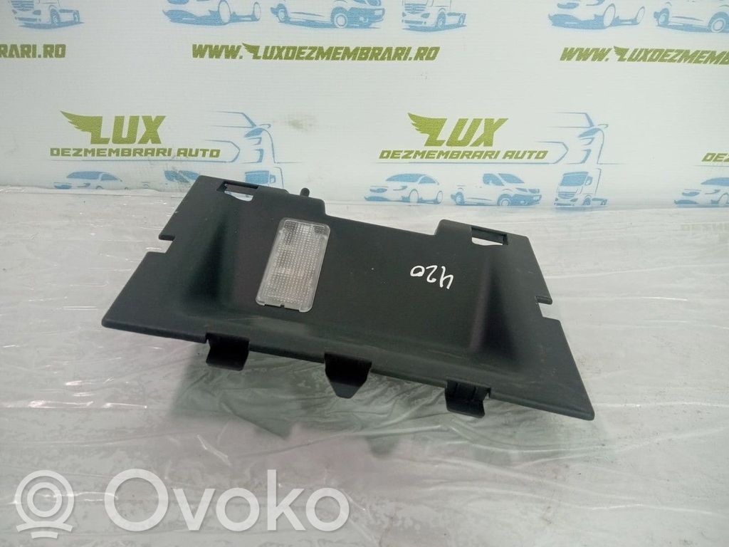 Dacia Duster II Listwa drzwi przednich 