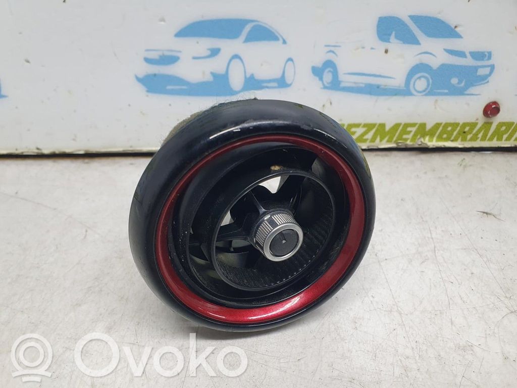Mazda CX-3 Rejilla de ventilación central del panel 