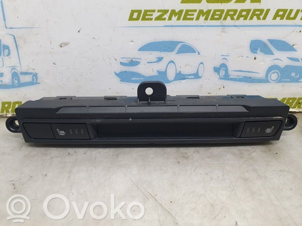 Mazda CX-3 Un conjunto de interruptores 