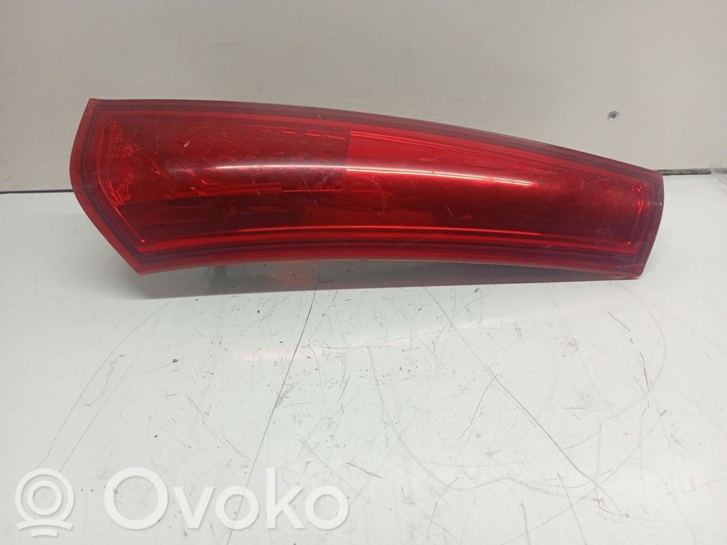KIA Pro Cee'd I Luci posteriori 