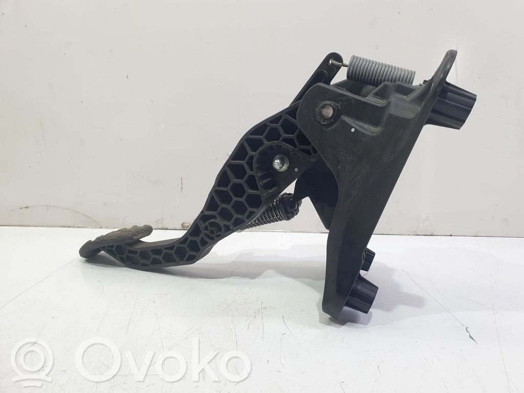 Renault Clio V Pedał sprzęgła 
