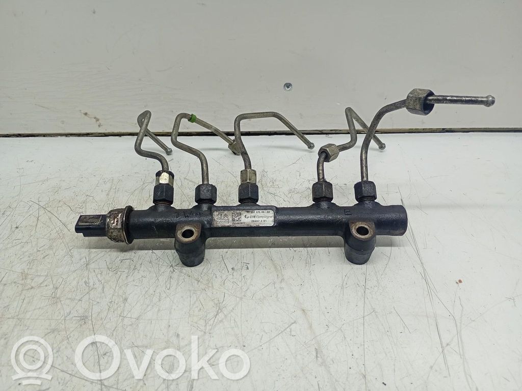 Peugeot 508 Rampă alimentare injectoare 