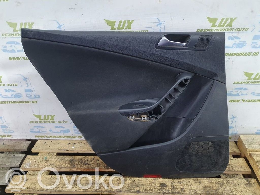 Volkswagen PASSAT B6 Portiera posteriore 