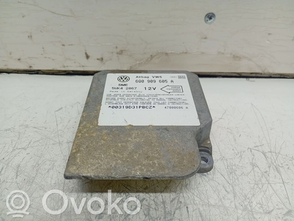 Volkswagen Golf IV Unitate/modul de comandă airbaguri 