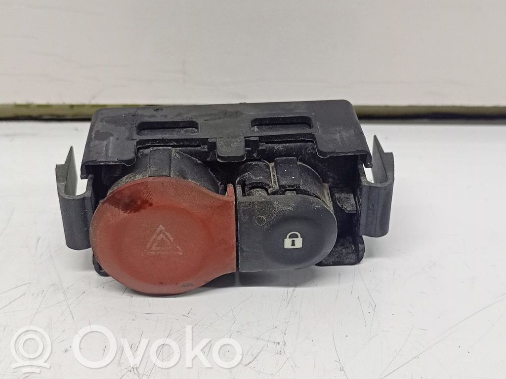 Comutator lumini pericol   8200214896A