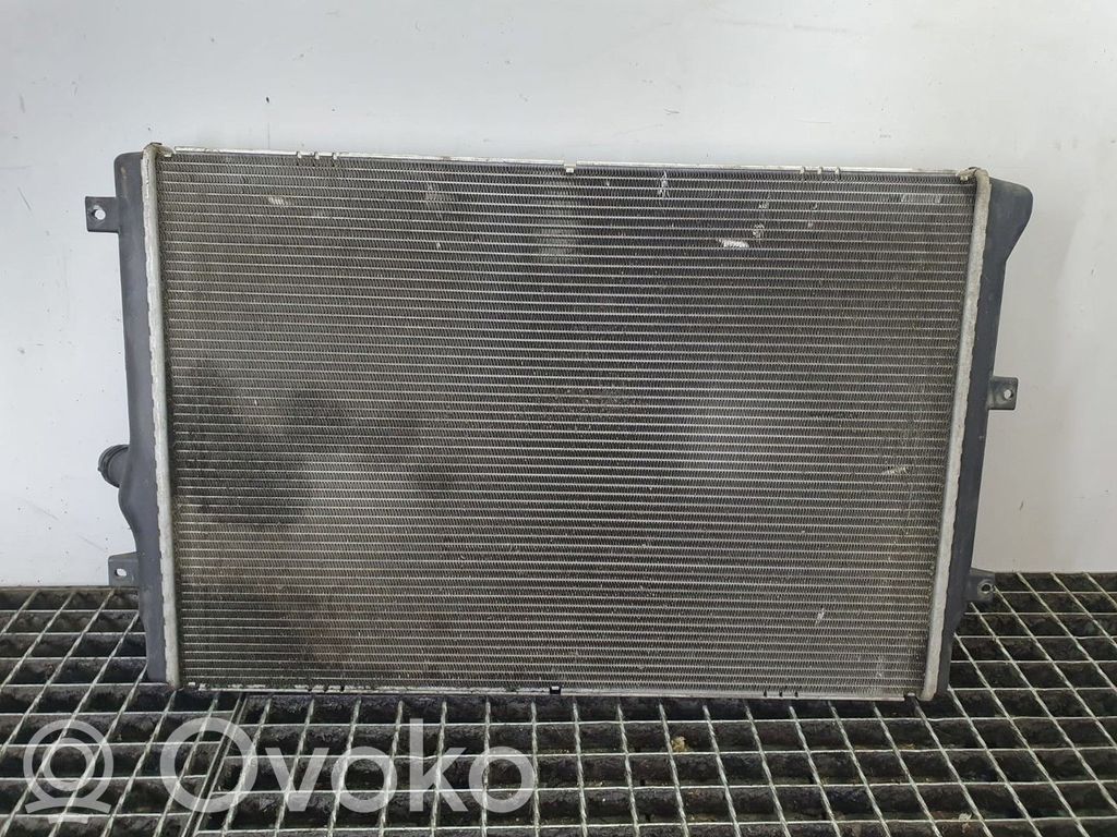 Volkswagen PASSAT CC Radiatore di raffreddamento 