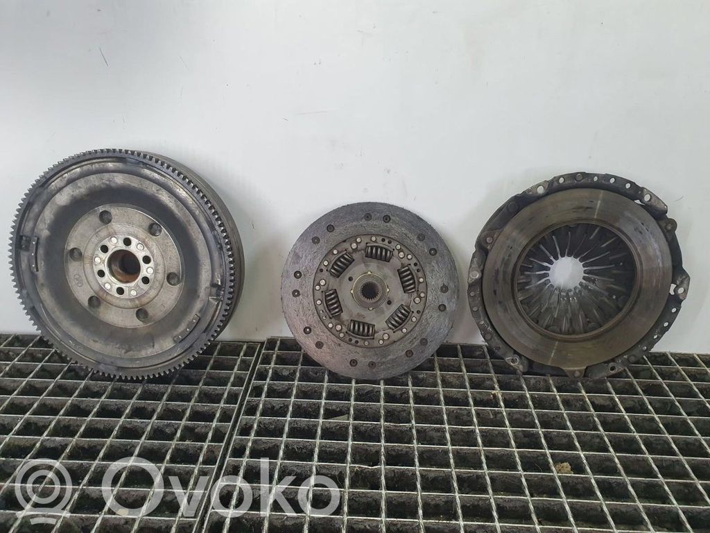 Volkswagen PASSAT B5.5 Kit frizione 