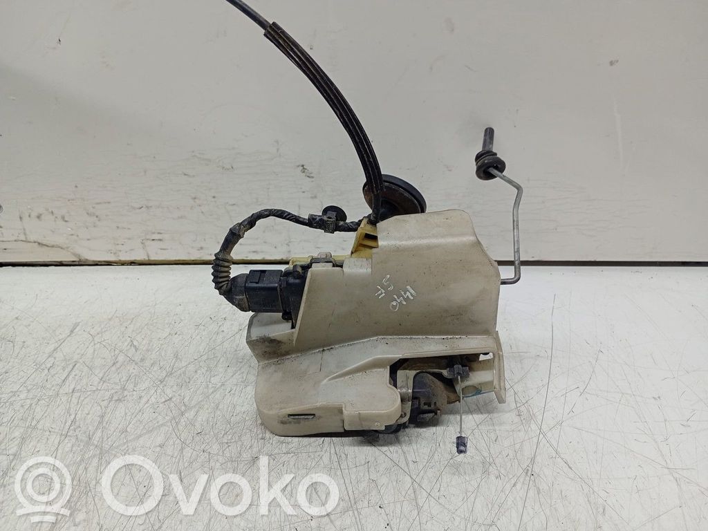 Etuoven lukko