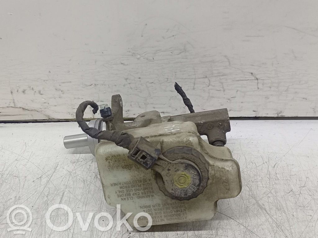 Volkswagen Golf VI Pompă centrală de frână 