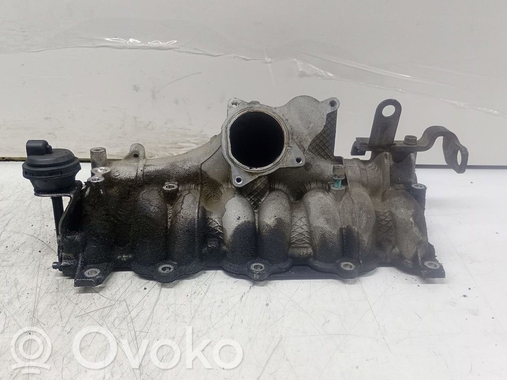 Volkswagen PASSAT B6 Collecteur d'admission