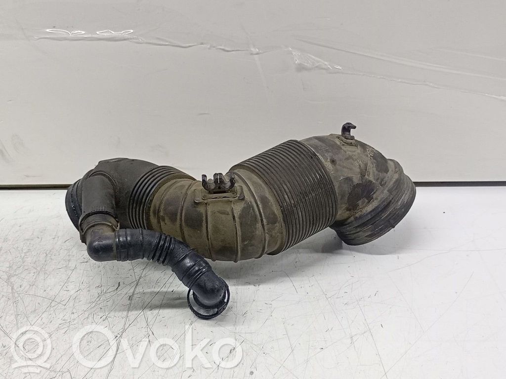 Ilmanoton letku   3C0129654P