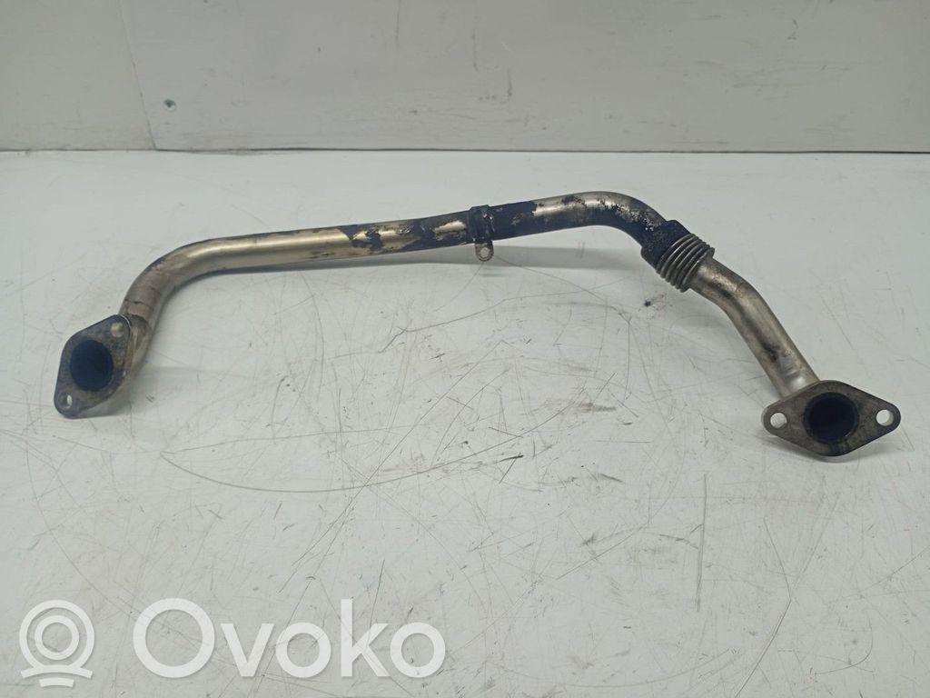 Volkswagen PASSAT B6 Conductă/furtun supapă EGR 