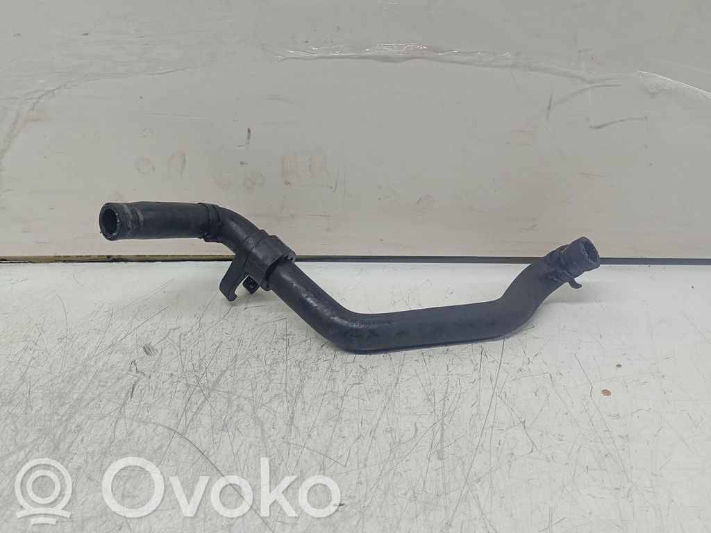 Volkswagen PASSAT B6 Conductă/furtun lichid de răcire motor 