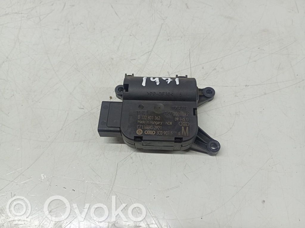 Volkswagen Golf VI Motorino attuatore ricircolo aria dell’A/C 