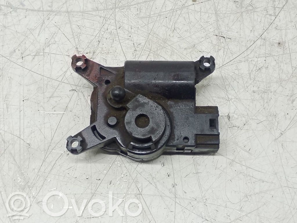 Volkswagen Touareg I Actuator/motor clapetă debit aer A/C 
