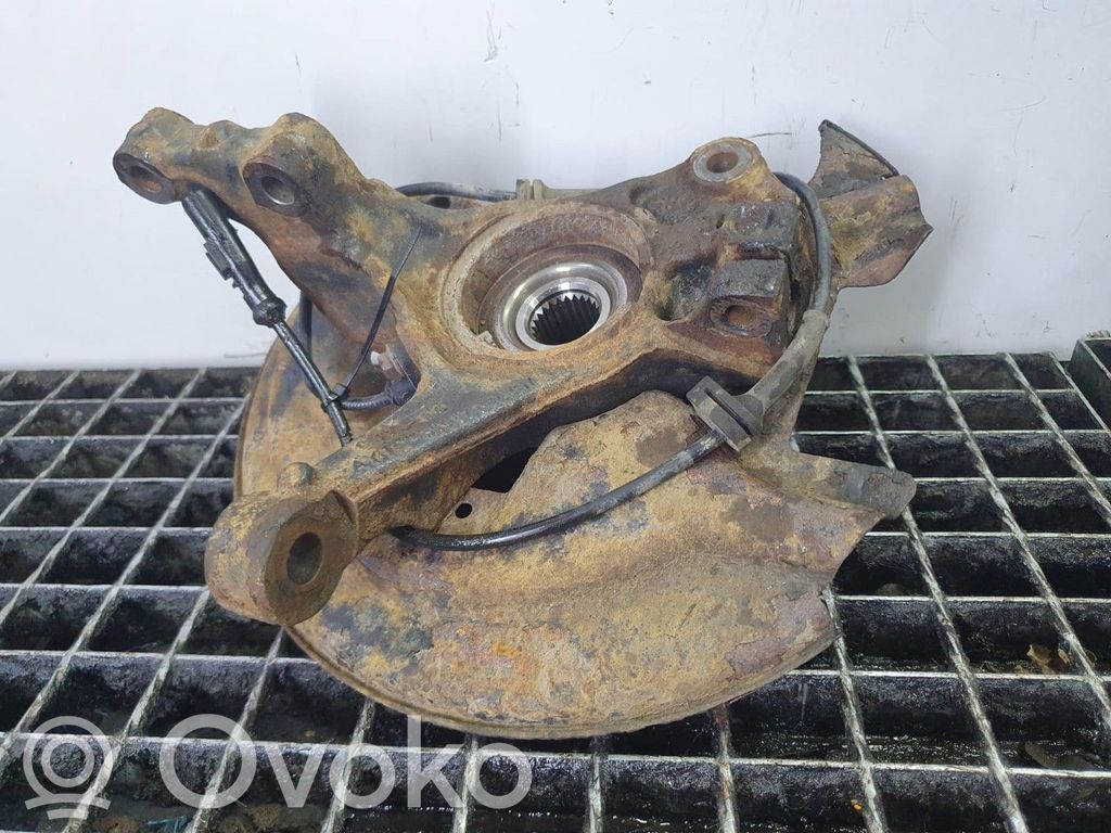 Ford Fiesta Fuzetă butuc roată față