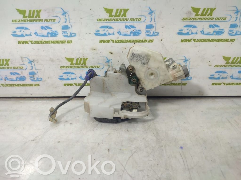 Suzuki Grand Vitara II Zamek klapy tylnej / bagażnika 