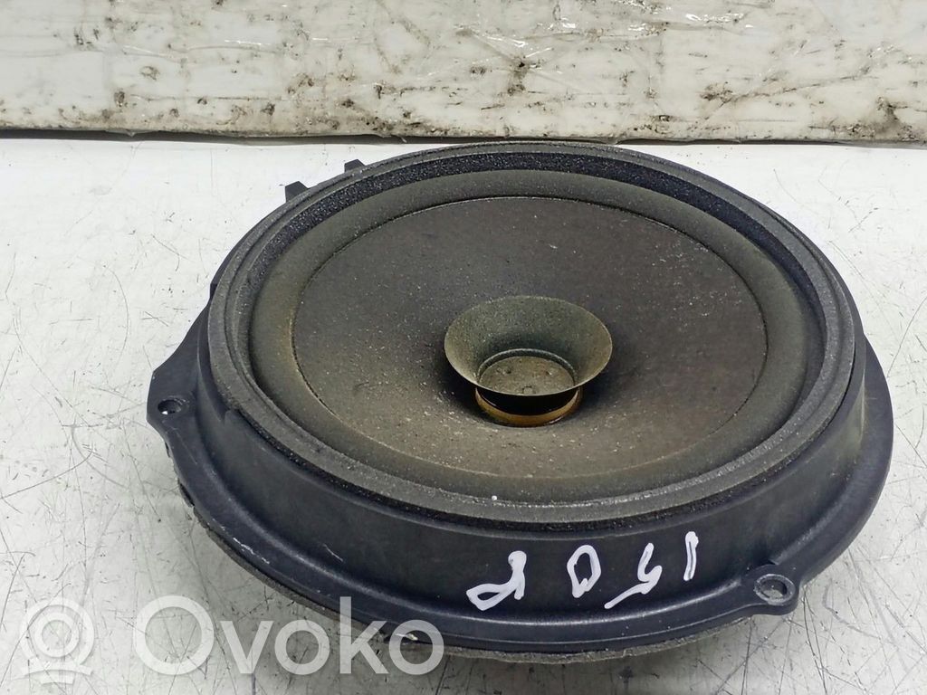 Front door speaker   3M5T18808CE