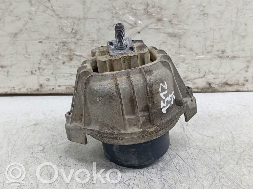 Halterung Lager Motor   13981112