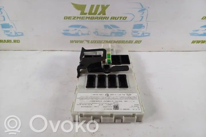 BMW X5 F15 Comfort/convenience module