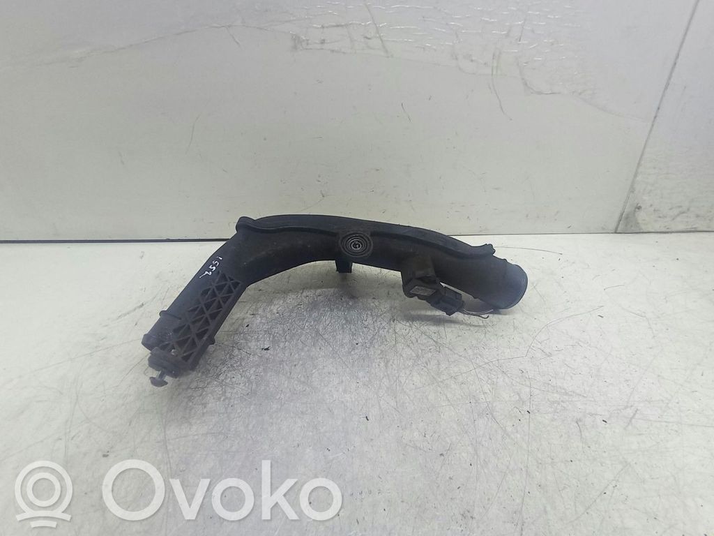 Volkswagen PASSAT CC Manguera/tubo del intercooler